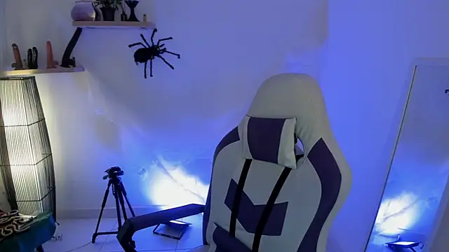 scarlett enjoy1 online show from October 28, 2025, 1:03 pm