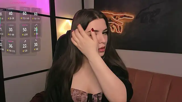 AliceLiador online show from January 19, 2026, 7:45 am