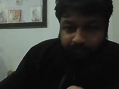 Snapshot of Dollseye chatting on November 18, 2025, 7:29 pm Dollseye online show from November 18, 2025, 7:29 pm