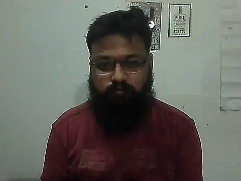 Snapshot of Dollseye chatting on December 3, 2025, 7:34 pm Dollseye online show from December 3, 2025, 7:34 pm