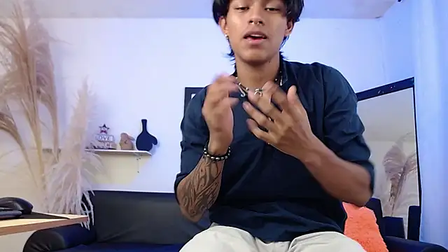 dreyk20 online show from September 23, 2025, 6:22 pm