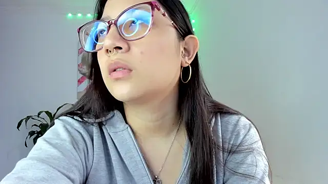 rouse red online show from September 18, 2025, 7:38 pm