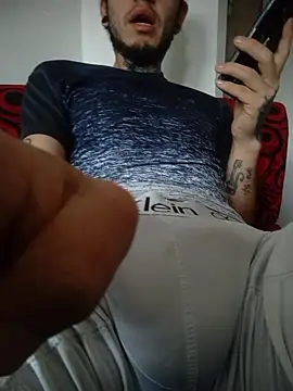 Tattoboy19cm online show from December 16, 2025, 5:18 pm