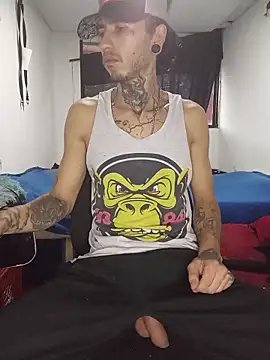 Tattoboy19cm online show from June 3, 2026, 8:25 pm