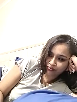 cute indianxo online show from October 27, 2025, 12:36 am