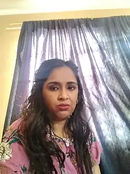 Snapshot of cute_indianxo chatting on July 21, 2026, 8:38 am cute indianxo online show from July 21, 2026, 8:38 am