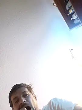 a7ex online show from September 12, 2025, 8:42 pm