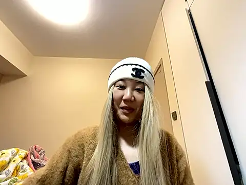 xena0501 online show from January 8, 2026, 1:02 pm