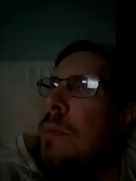 JJG327 online show from November 4, 2025, 5:06 am