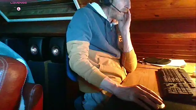 Vrenico-SC online show from September 9, 2025, 5:23 pm