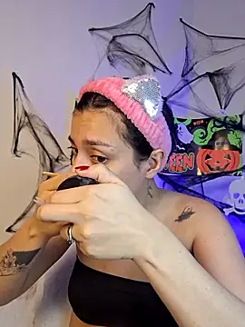 AmaiaSalvatore online show from October 30, 2025, 9:26 pm