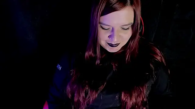 Moon Dark520 online show from February 5, 2026, 1:54 am