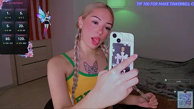 LeksaCandy online show from September 29, 2025, 3:11 am