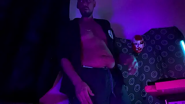 Snapshot of DjDiCKmannOnE chatting on February 13, 2026, 11:12 pm DjDiCKmannOnE online show from February 13, 2026, 11:12 pm