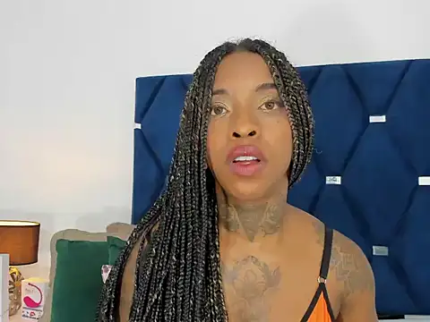 Pauline Fox online show from October 5, 2025, 12:03 pm