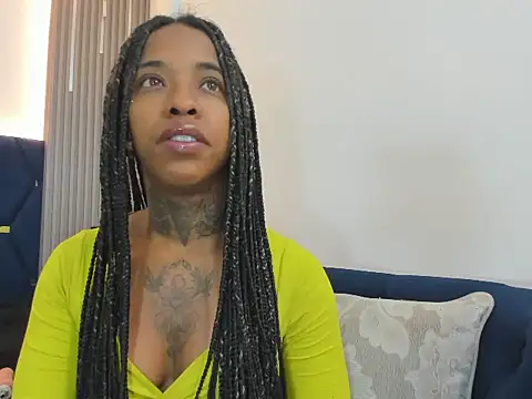 Pauline Fox online show from October 21, 2025, 1:17 am