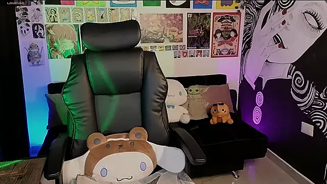 Snapshot of Yuhwan_ chatting on September 26, 2025, 11:09 pm Yuhwan online show from September 26, 2025, 11:09 pm