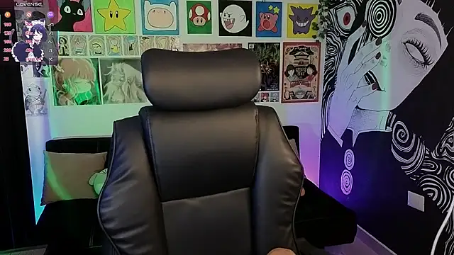 Snapshot of Yuhwan_ chatting on November 27, 2025, 5:48 pm Yuhwan online show from November 27, 2025, 5:48 pm