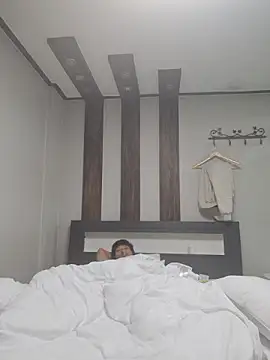 Snapshot of zzangzoa chatting on November 23, 2025, 11:43 am zzangzoa online show from November 23, 2025, 11:43 am