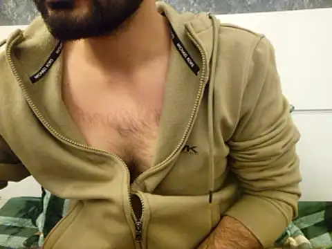 mlove902 online show from January 13, 2026, 7:08 pm