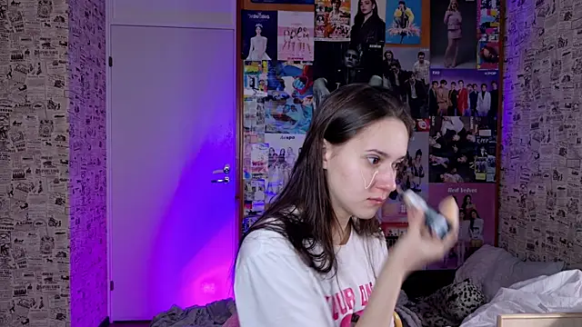 LucyRose3 online show from November 24, 2025, 4:45 am