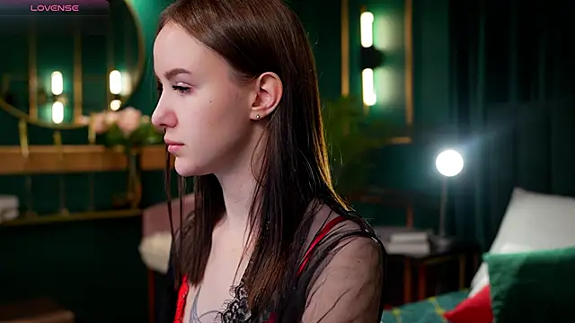 MarySparkle online show from March 17, 2026, 4:17 am