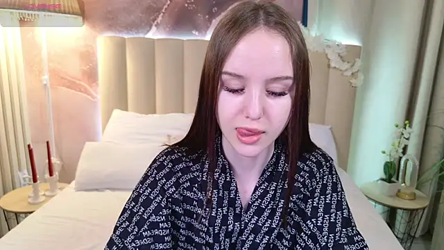 MarySparkle online show from March 31, 2026, 3:52 am