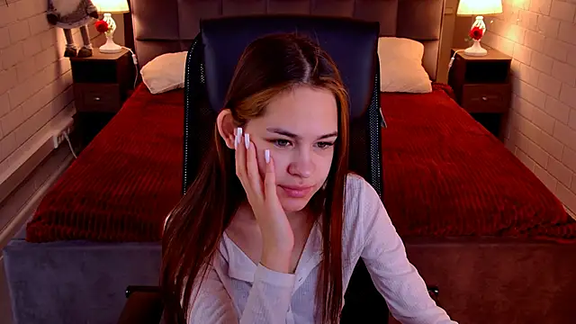 UliaNeer online show from March 1, 2026, 5:09 am