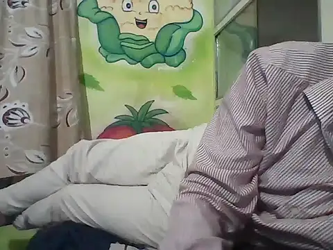 aarav 013 online show from April 15, 2026, 1:51 pm