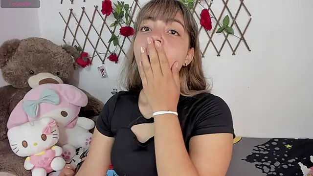 emma grays2 online show from October 2, 2025, 3:35 am