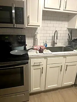 Snapshot of Juicystorm chatting on October 20, 2025, 2:23 am Juicystorm online show from October 20, 2025, 2:23 am