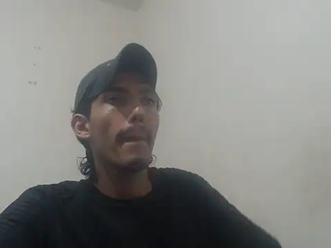 Snapshot of snackontime18 chatting on June 3, 2026, 3:09 am snackontime18 online show from June 3, 2026, 3:09 am