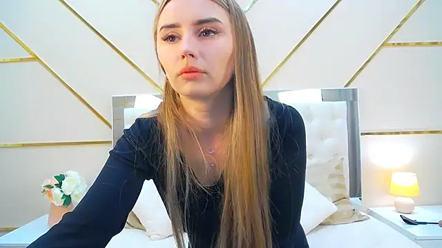 BeatriceAddams online show from July 11, 2026, 9:27 pm