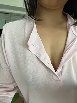 Snapshot of Jyoti-baby chatting on April 23, 2026, 1:07 am Jyoti-baby online show from April 23, 2026, 1:07 am
