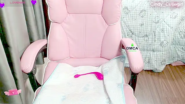 Cindy Cutiegirl online show from April 21, 2026, 10:23 pm