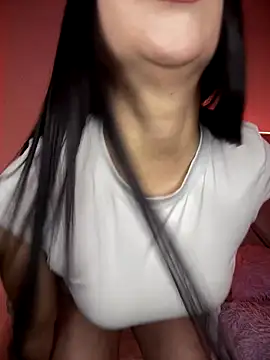 isabela l online show from September 20, 2025, 11:28 pm