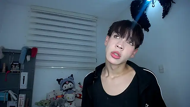 lucky stricke online show from October 22, 2025, 3:40 am