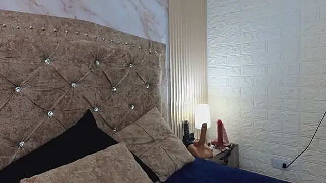 AnastasiaColeman online show from April 16, 2026, 9:39 pm