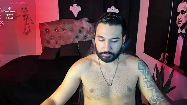 DanteAndVictoria online show from October 30, 2025, 11:16 pm