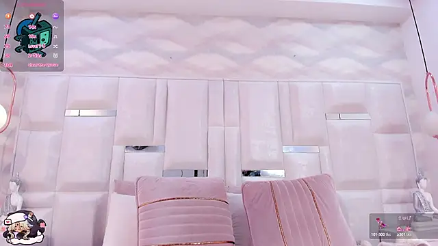 Im Molly Angel online show from September 26, 2025, 7:51 pm