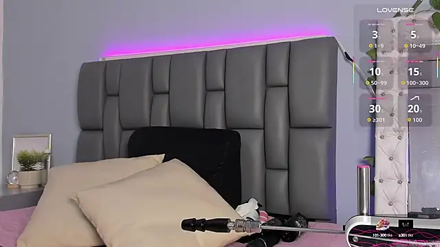  jasmine blush online show from October 13, 2025, 1:44 pm