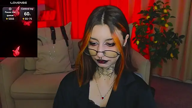 Mistress  Marcelline online show from April 21, 2026, 2:51 am