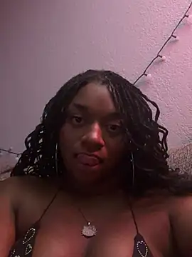 XKimmyGreen online show from July 24, 2026, 3:37 am