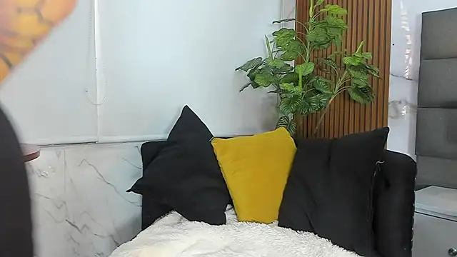 Snapshot of AnastasiaBelov chatting on April 22, 2026, 12:28 pm AnastasiaBelov online show from April 22, 2026, 12:28 pm