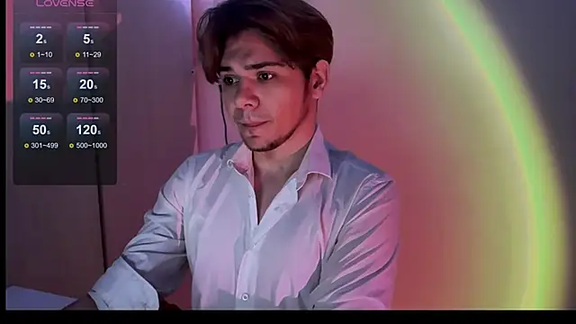 1RobertTT online show from October 6, 2025, 8:50 pm