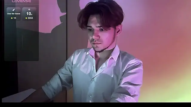 1RobertTT online show from November 4, 2025, 9:25 pm