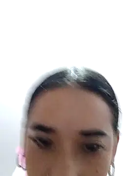 Valenn fernandez online show from September 30, 2025, 5:23 am