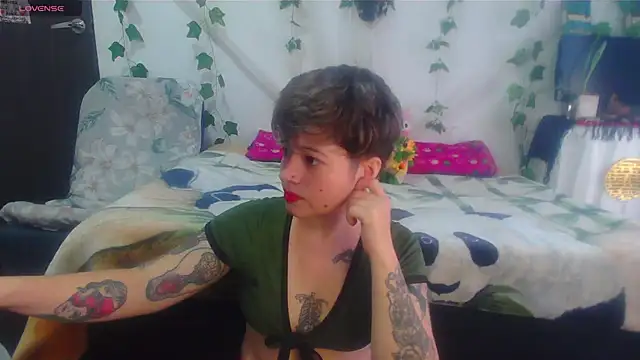 Snapshot of Mitsuha_gate chatting on January 16, 2026, 2:43 pm Mitsuha gate online show from January 16, 2026, 2:43 pm