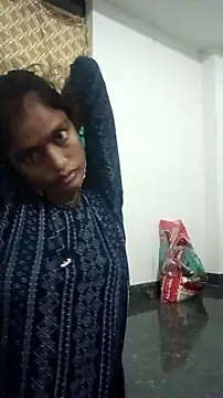 Snapshot of Guriya0076 chatting on September 10, 2025, 11:16 pm Guriya0076 online show from September 10, 2025, 11:16 pm