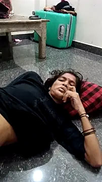 Snapshot of Guriya0076 chatting on September 13, 2025, 12:10 am Guriya0076 online show from September 13, 2025, 12:10 am